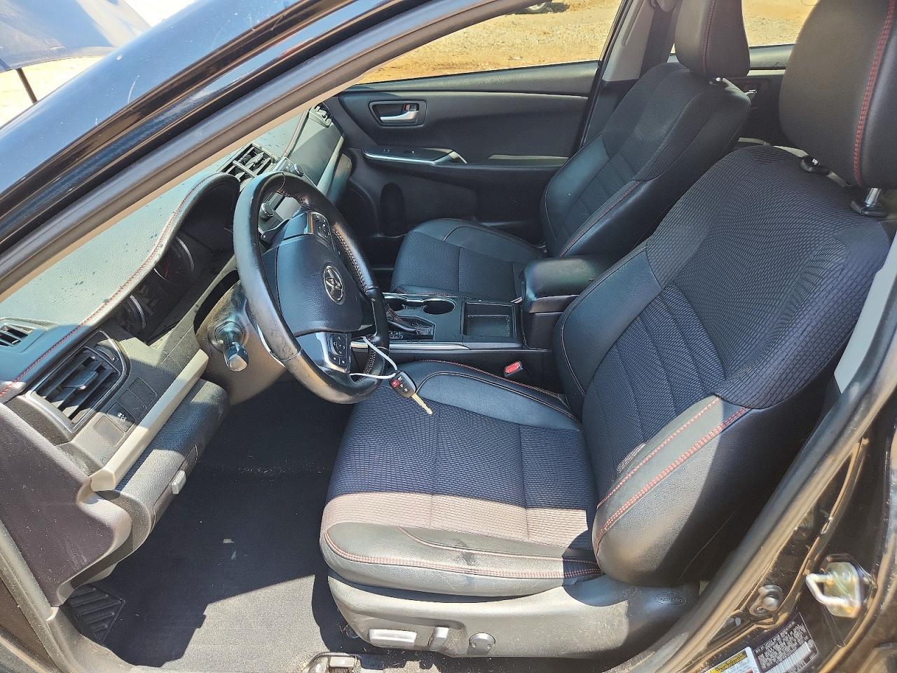 2016 Toyota Camry Se - Image 7