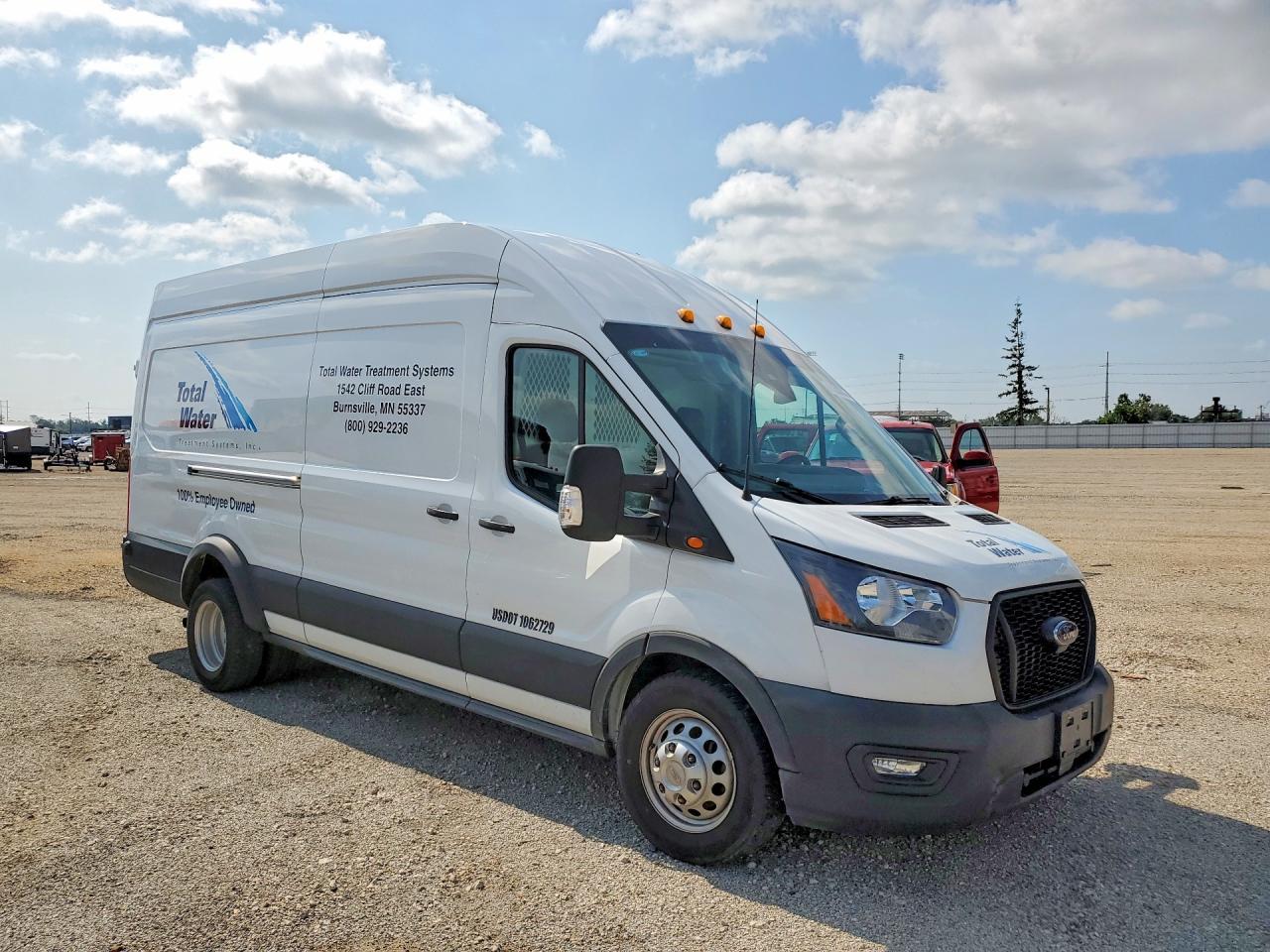 2024 Ford Transit T-350 Hd Delivery Van - Image 4