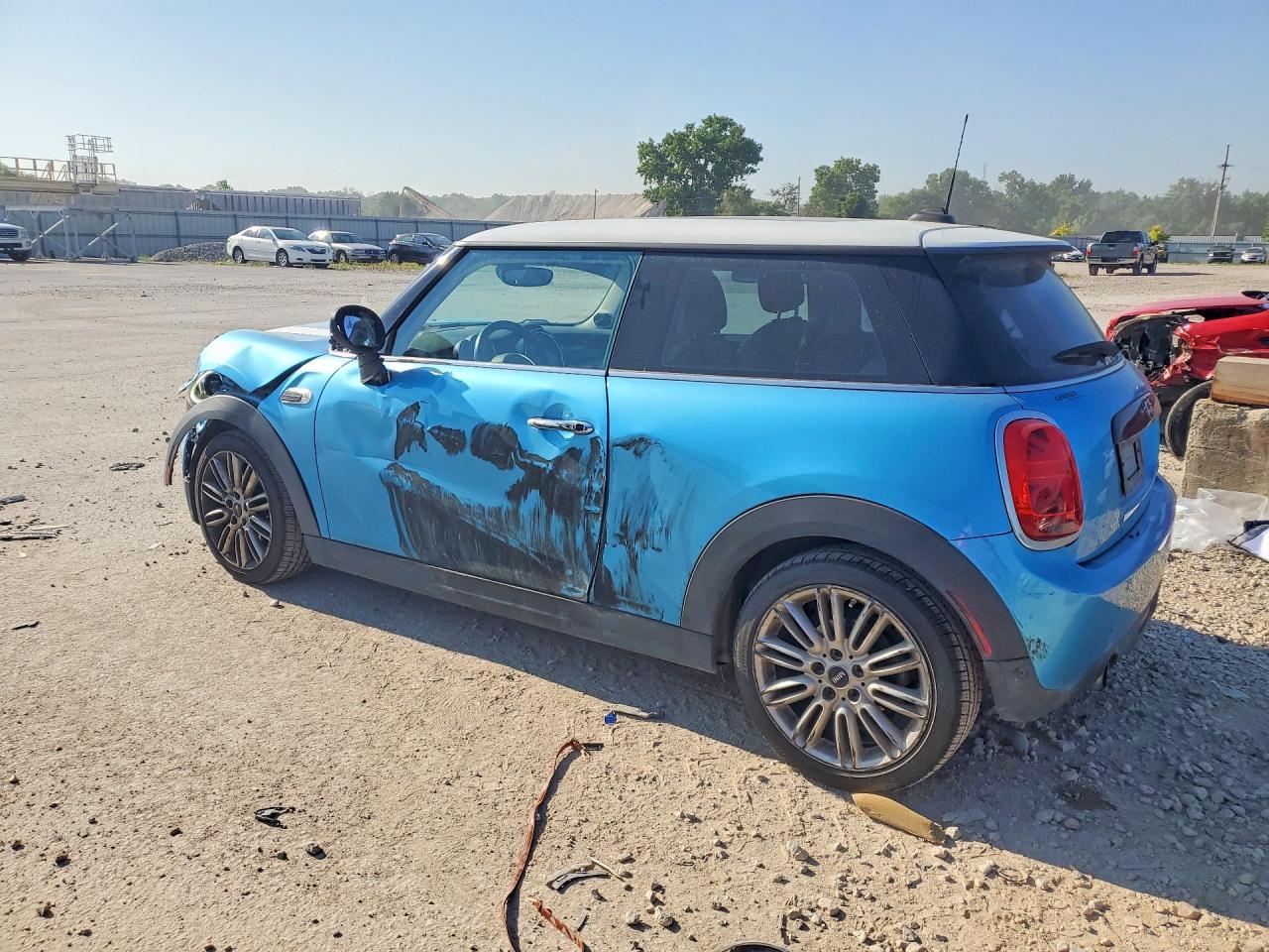 2019 Mini Cooper - Фото 2
