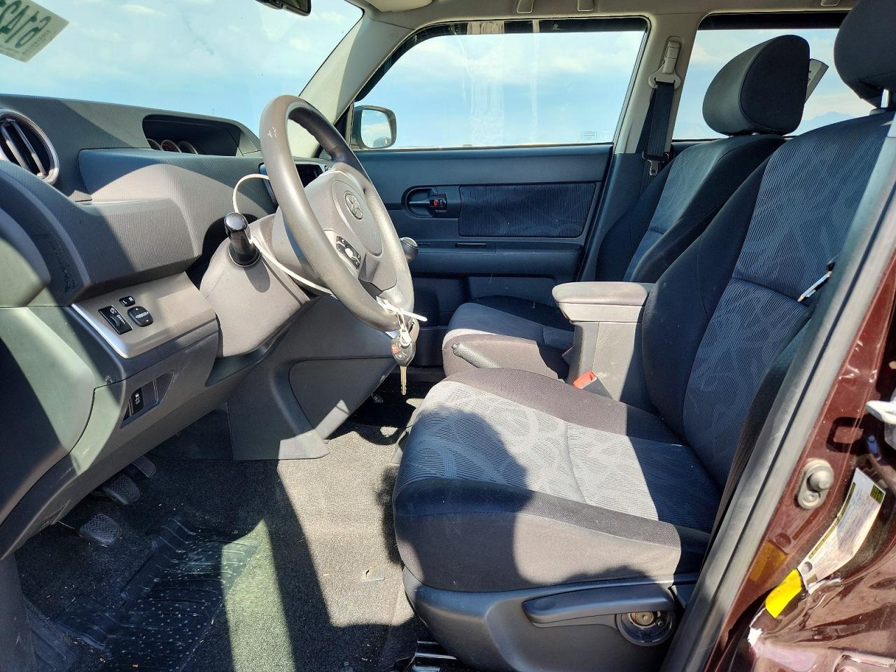 2012 Scion Xb Base - Фото 7