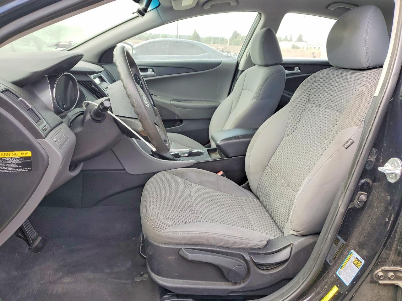 2013 Hyundai Sonata Gls - Image 7