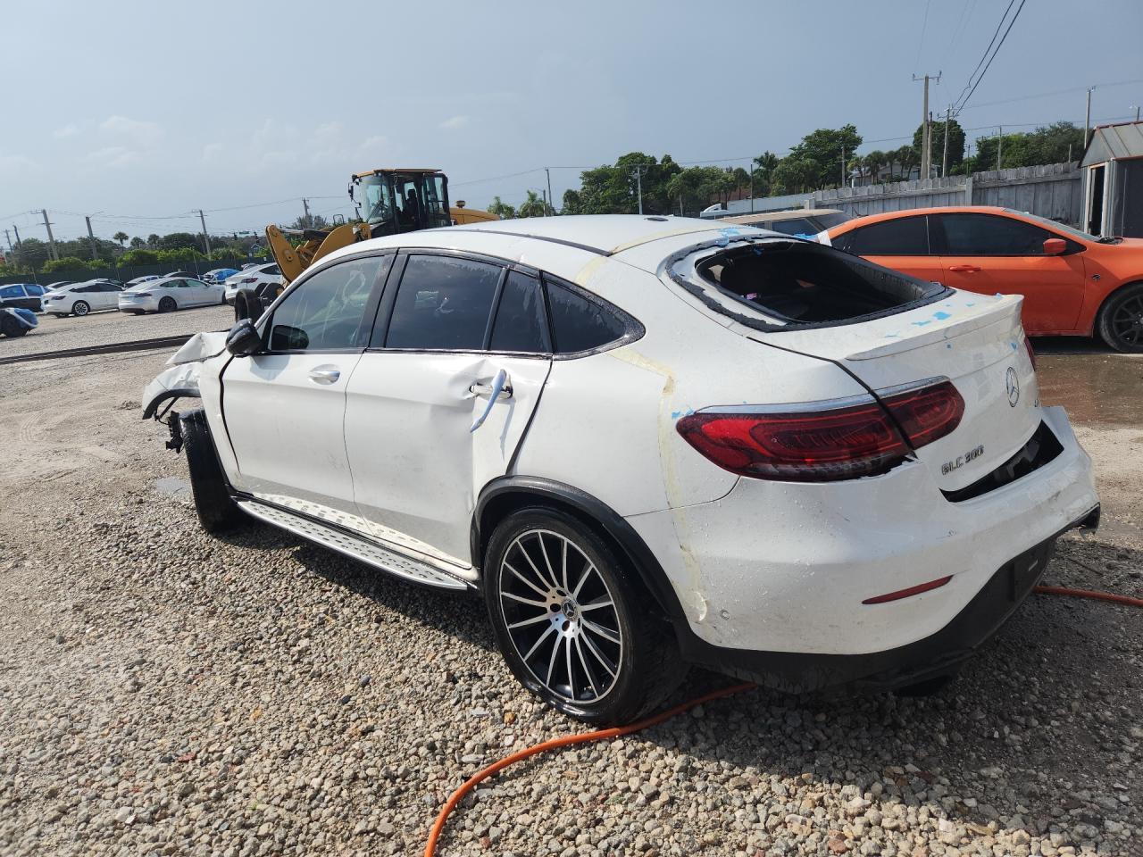 2023 Mercedes-Benz Glc Coupe 300 4Matic - Фото 2