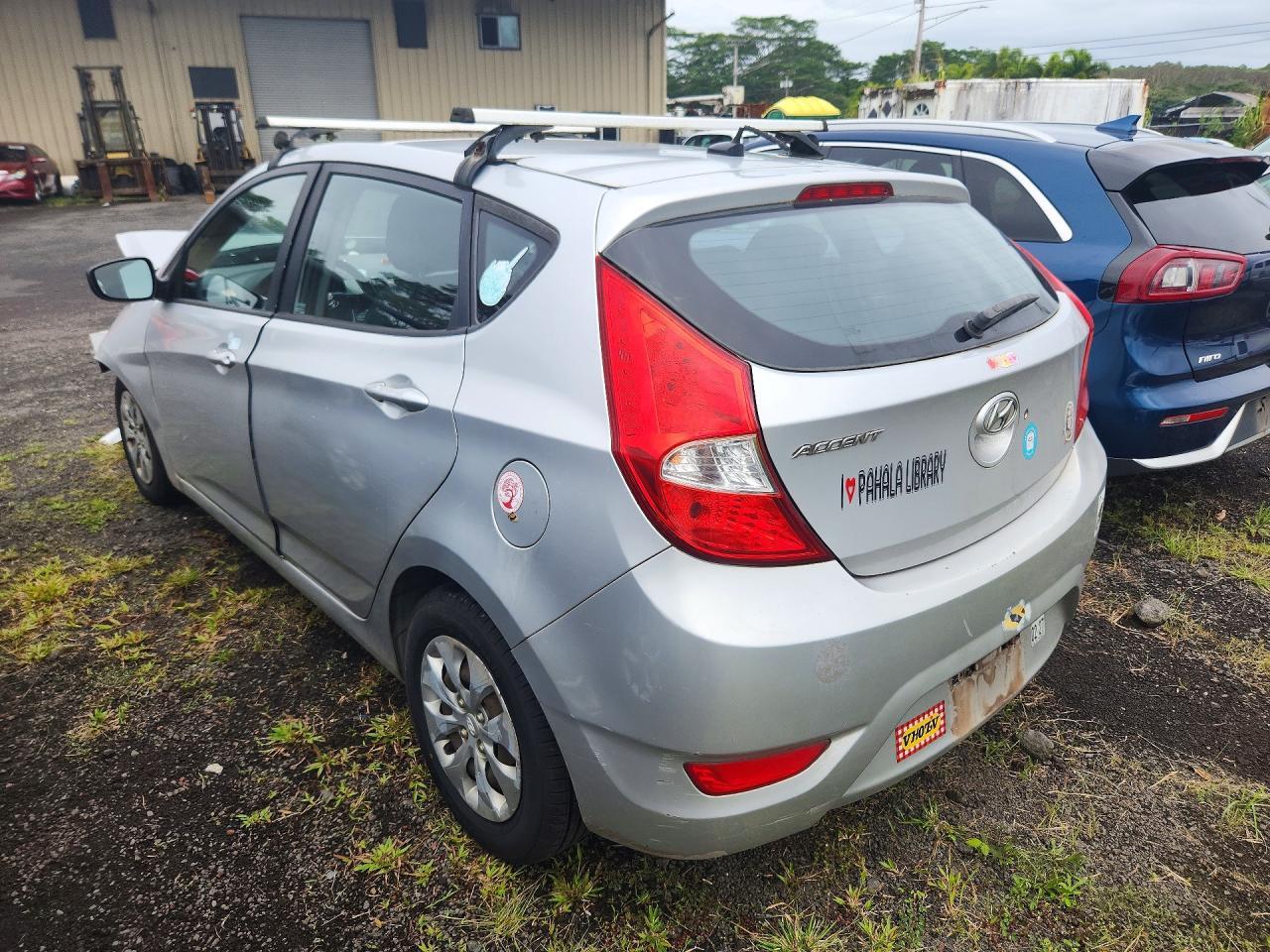 2016 Hyundai Accent Se - Фото 2