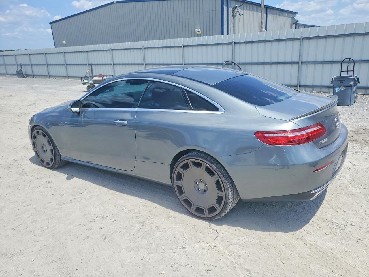 2018 Mercedes-Benz E 400 4Matic - Image 2