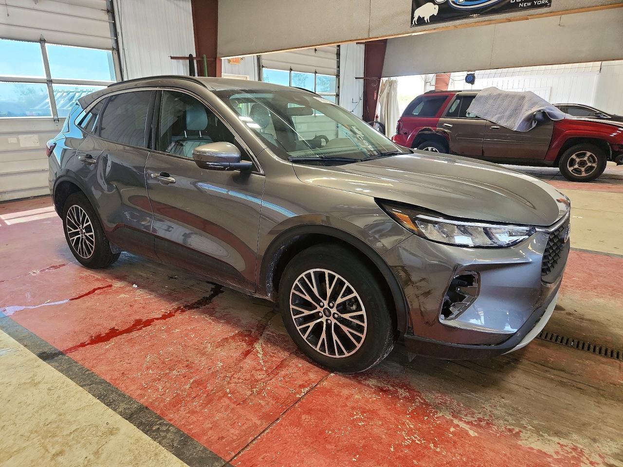 2023 Ford Escape - Фото 4