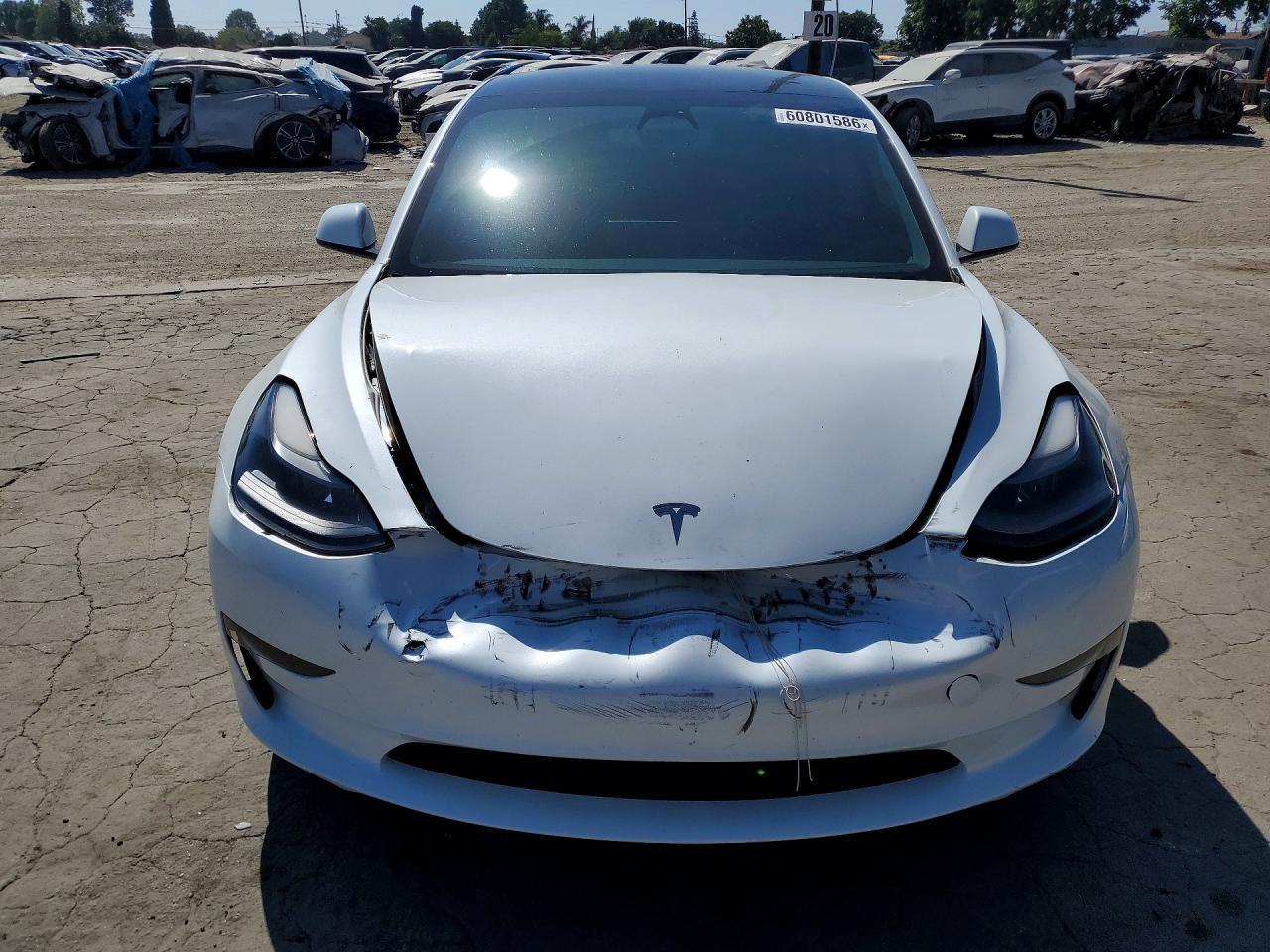 2023 Tesla Model 3 - Image 5