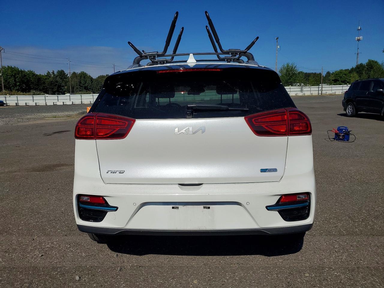 2022 Kia Niro - Image 6