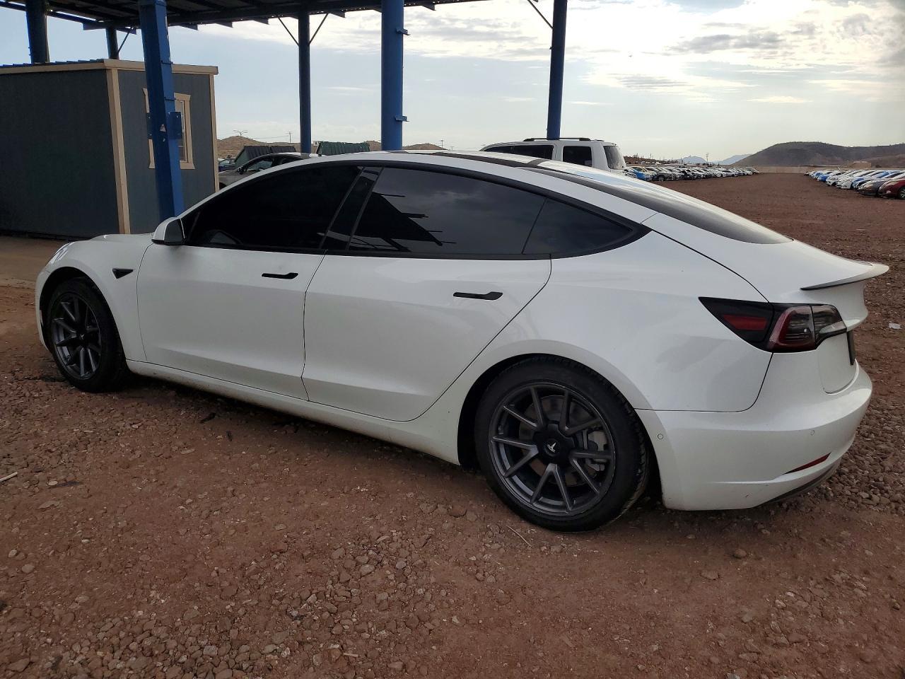 2021 Tesla Model 3 - Image 2