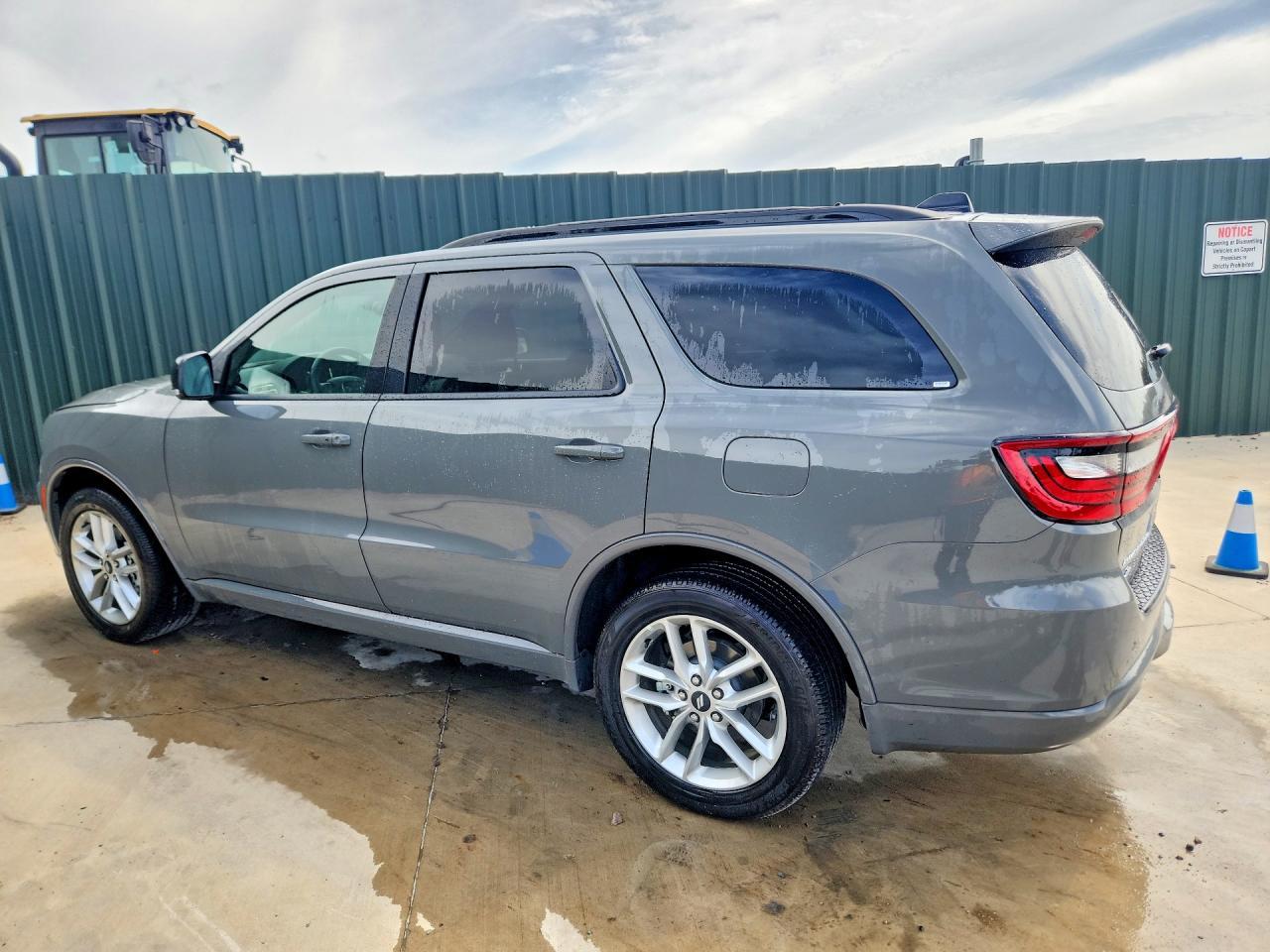 2026 Dodge Durango Gt - Image 2
