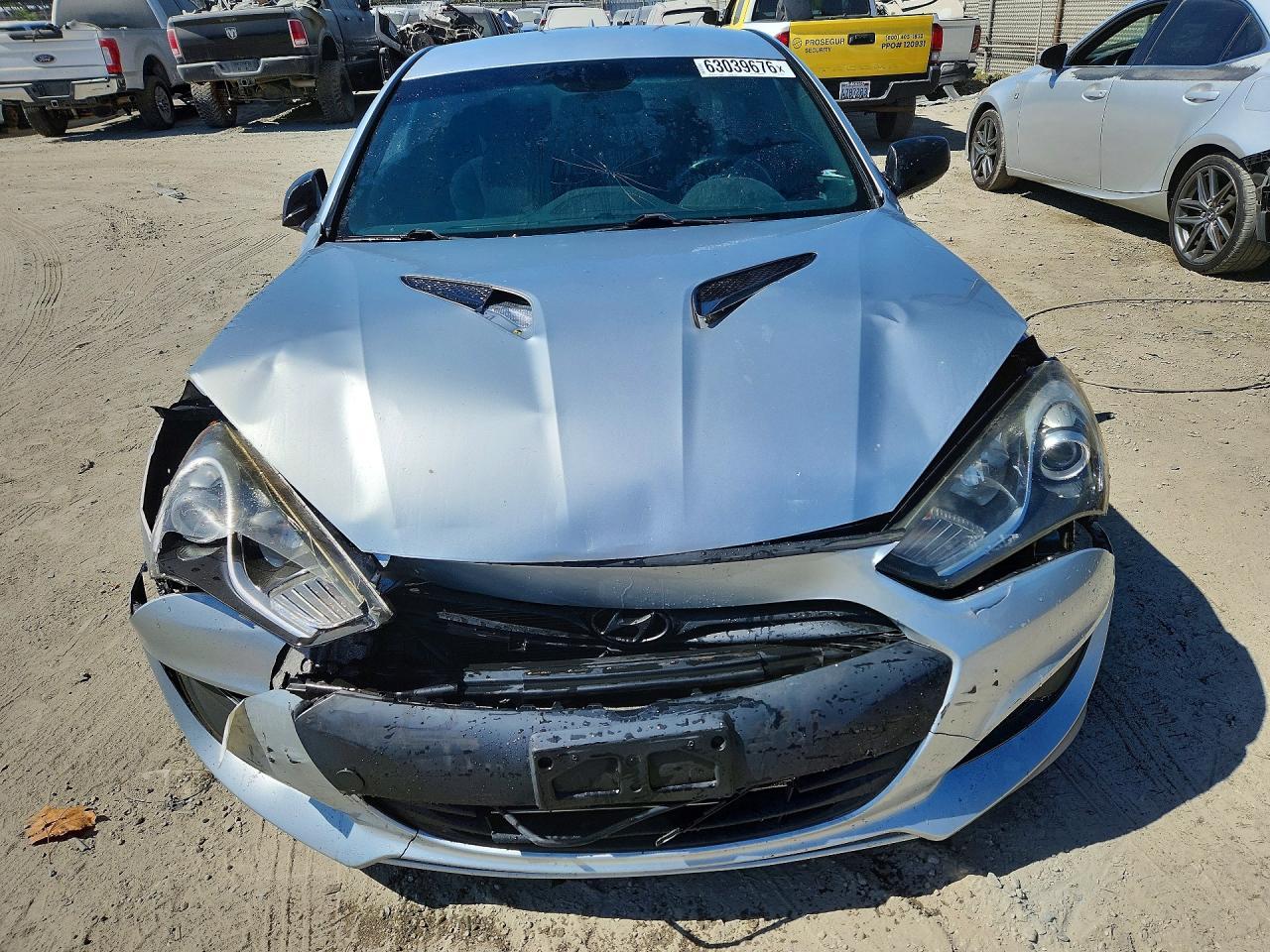 2013 Hyundai Genesis Coupe 2.0T - Image 5
