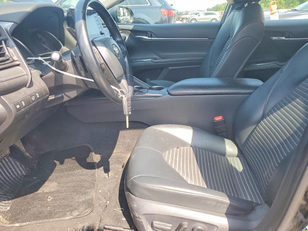 2021 Toyota Camry Se - Фото 7