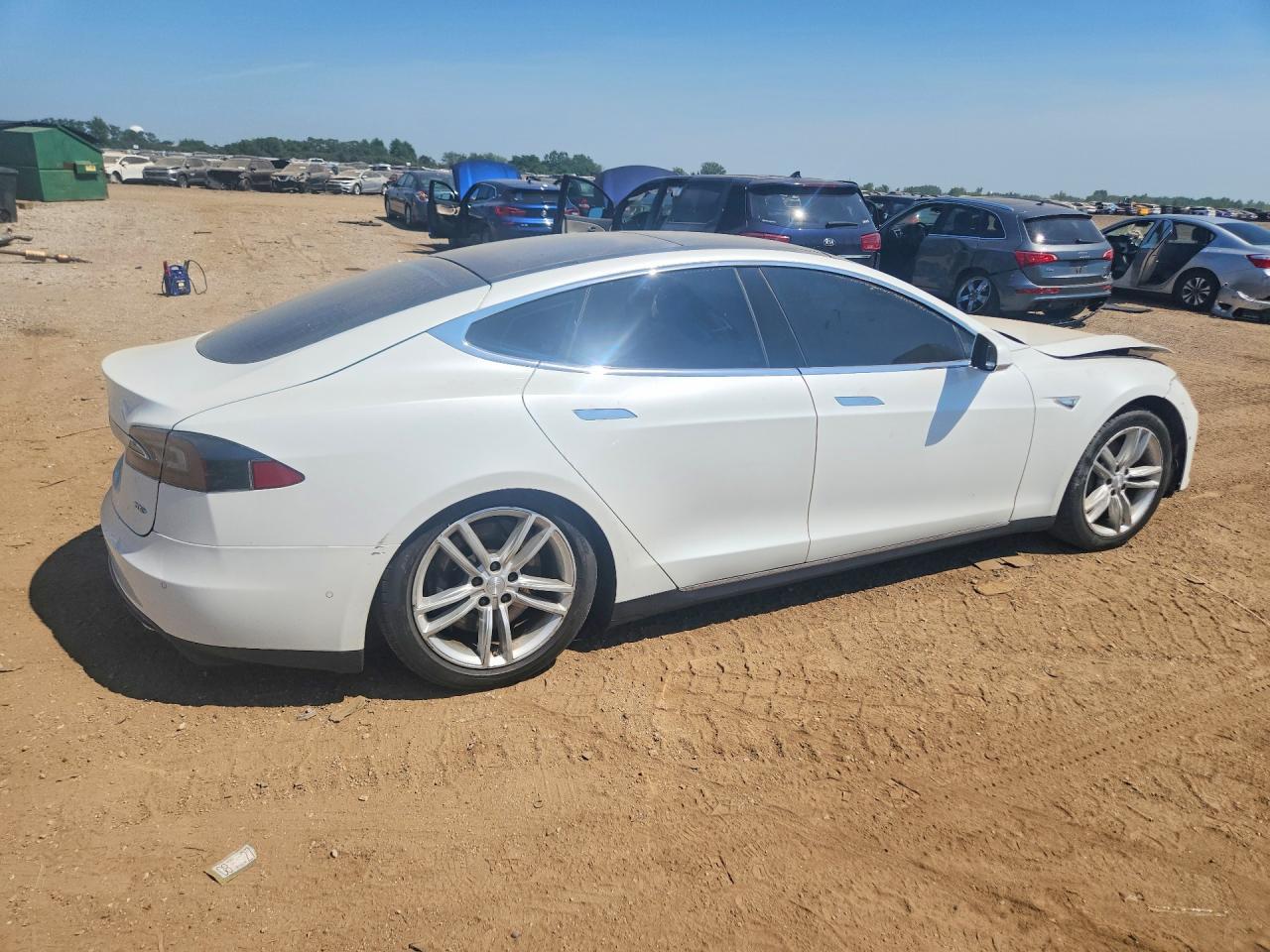 2015 Tesla Model S 70D - Фото 3