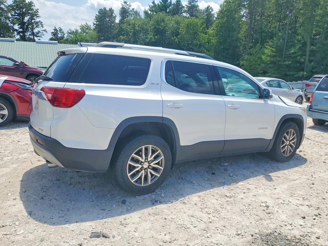 2017 GMC Acadia Sle - Image 3