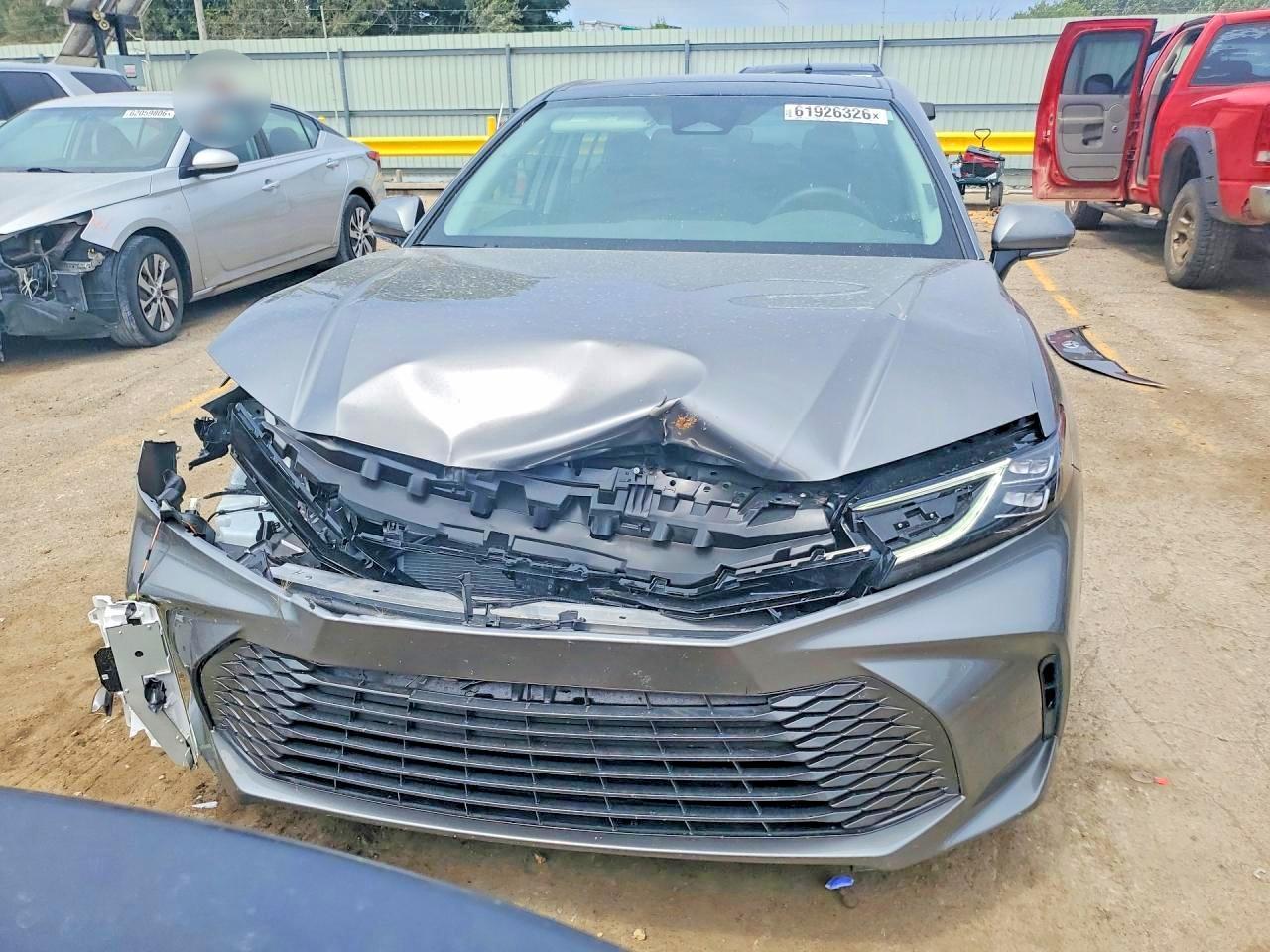 2026 Toyota Camry Xle - Фото 5