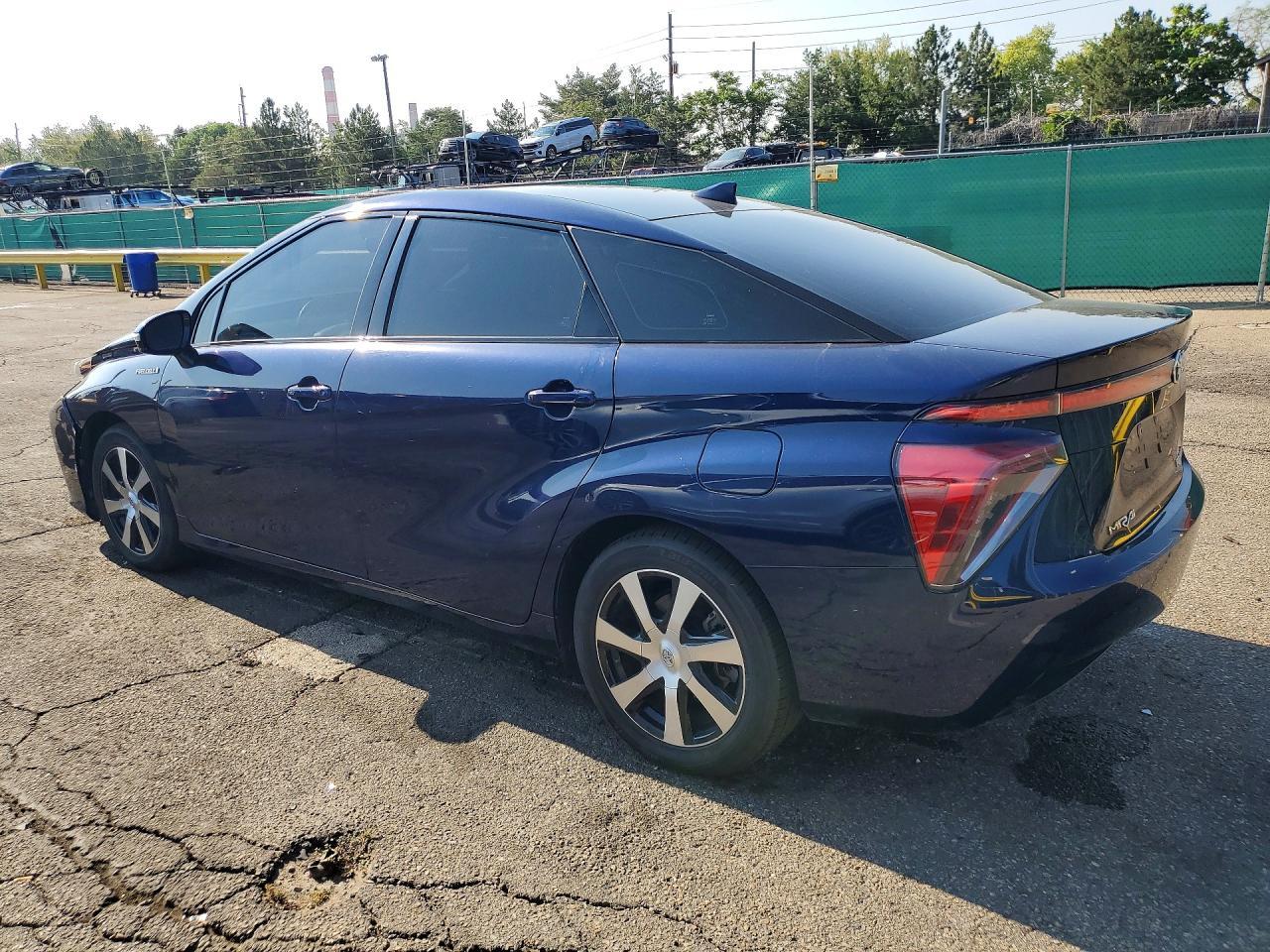 2017 Toyota Mirai Base - Image 2