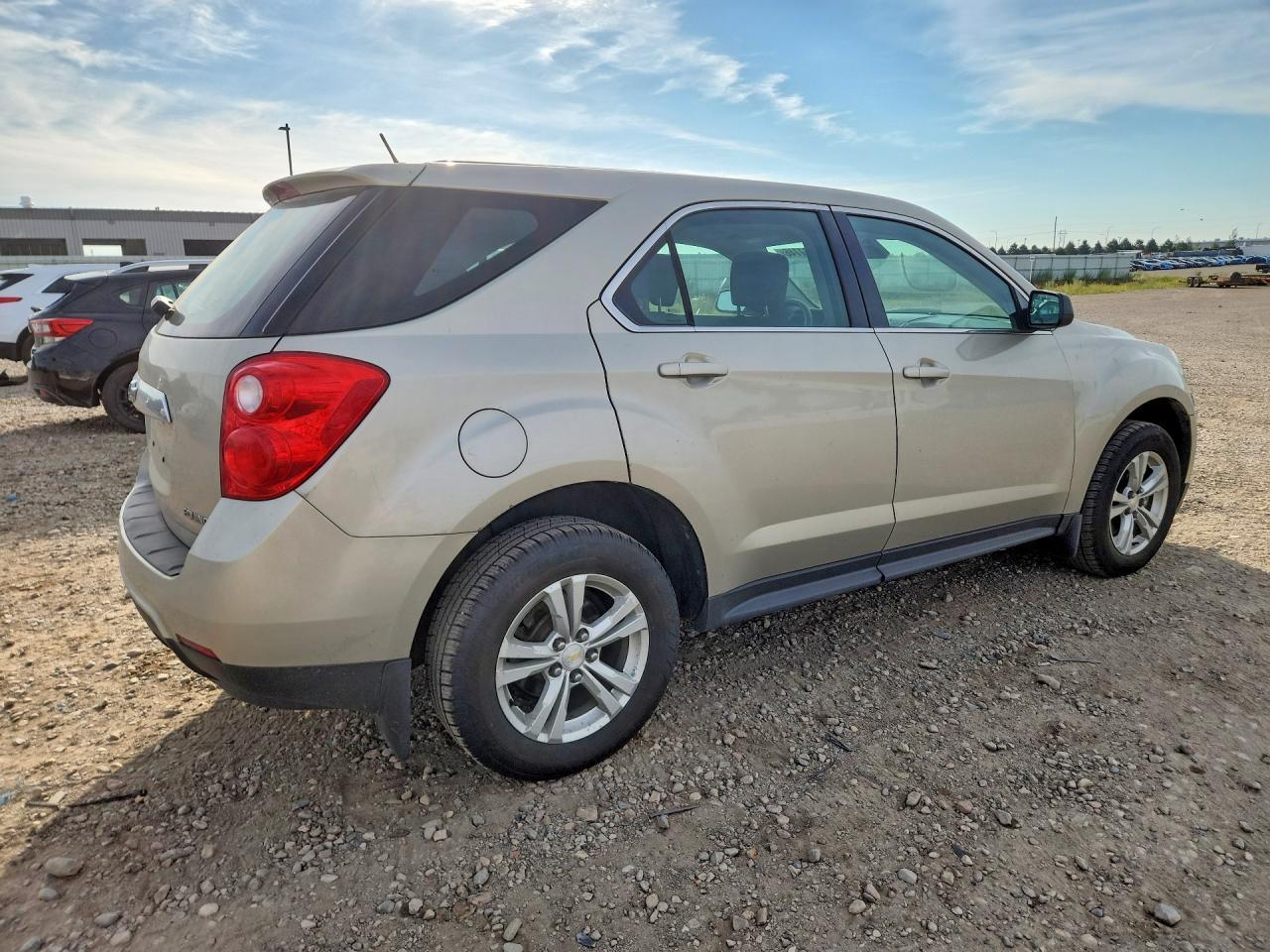 2015 Chevrolet Equinox Ls - Image 3