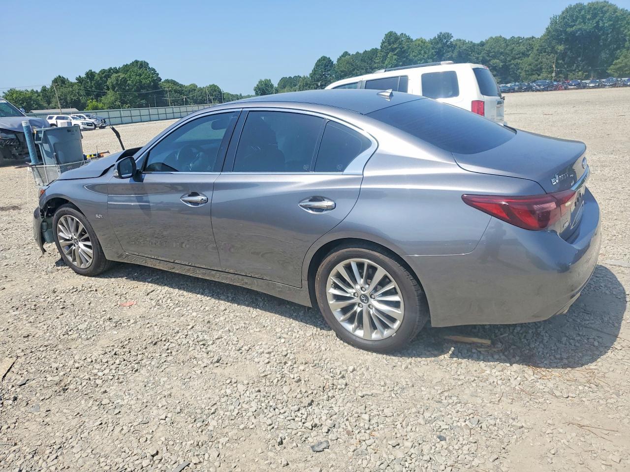 2019 Infiniti Q50 3.0T Luxe - Фото 2
