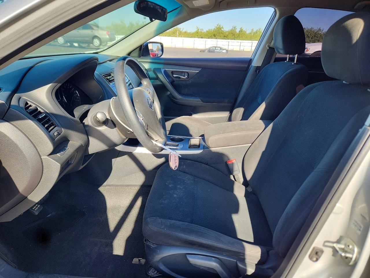 2015 Nissan Altima 2.5 S - Фото 7