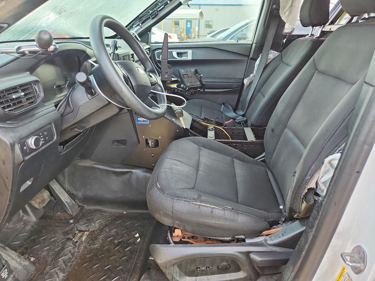 2021 Ford Explorer Police Interceptor - Image 7
