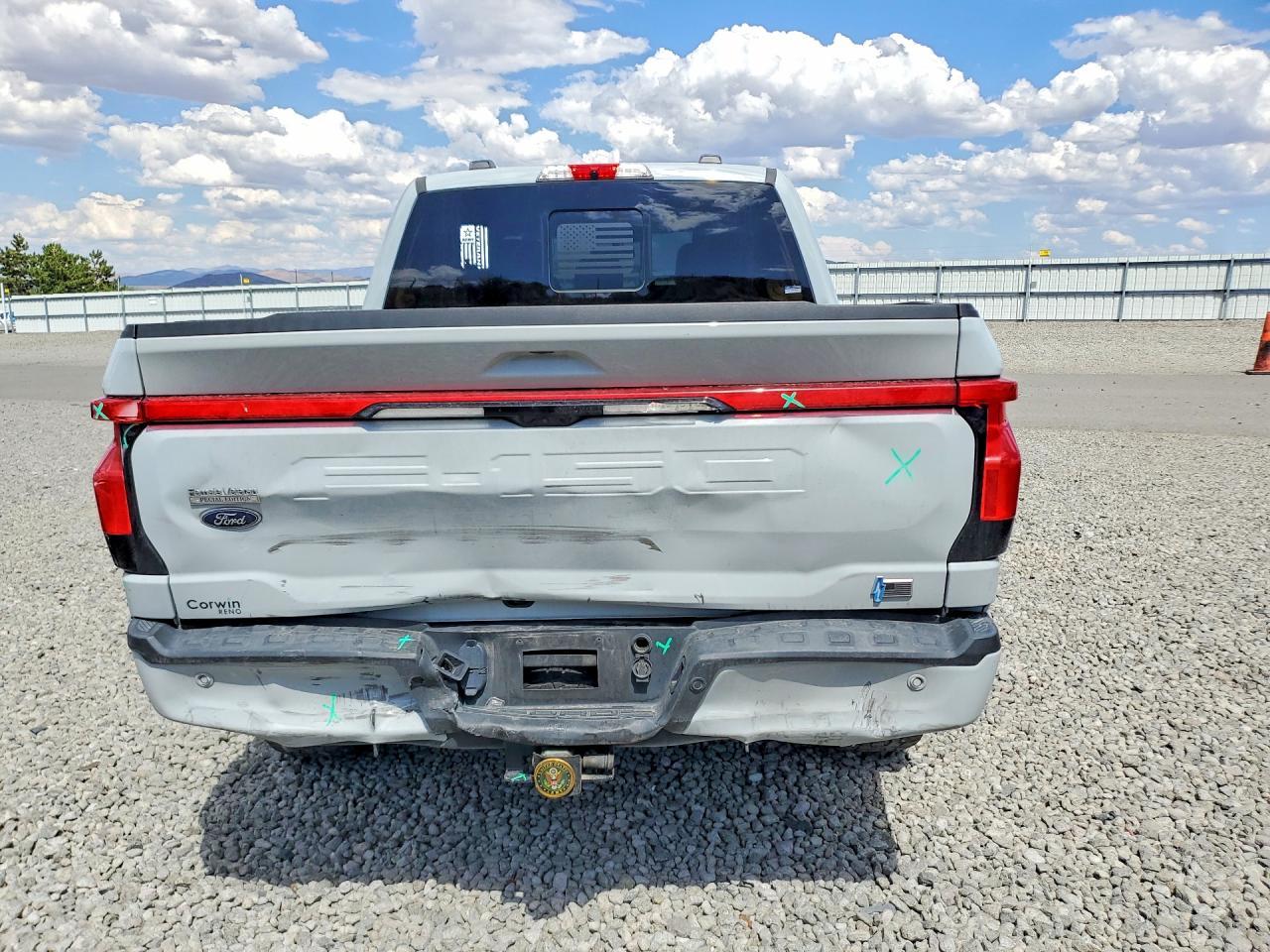 2023 Ford F150 Lightning Pro - Image 6