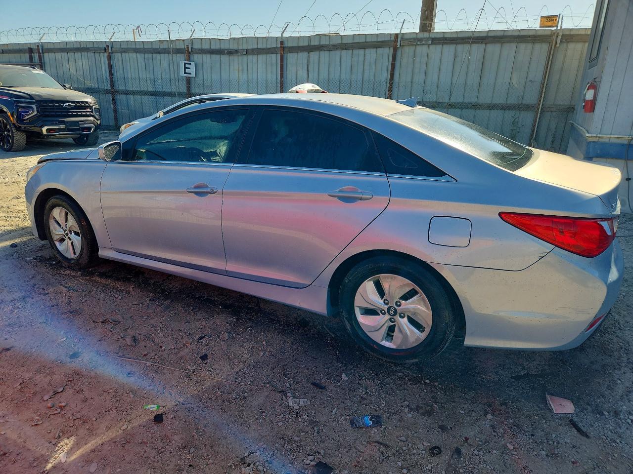 2014 Hyundai Sonata Gls - Фото 2