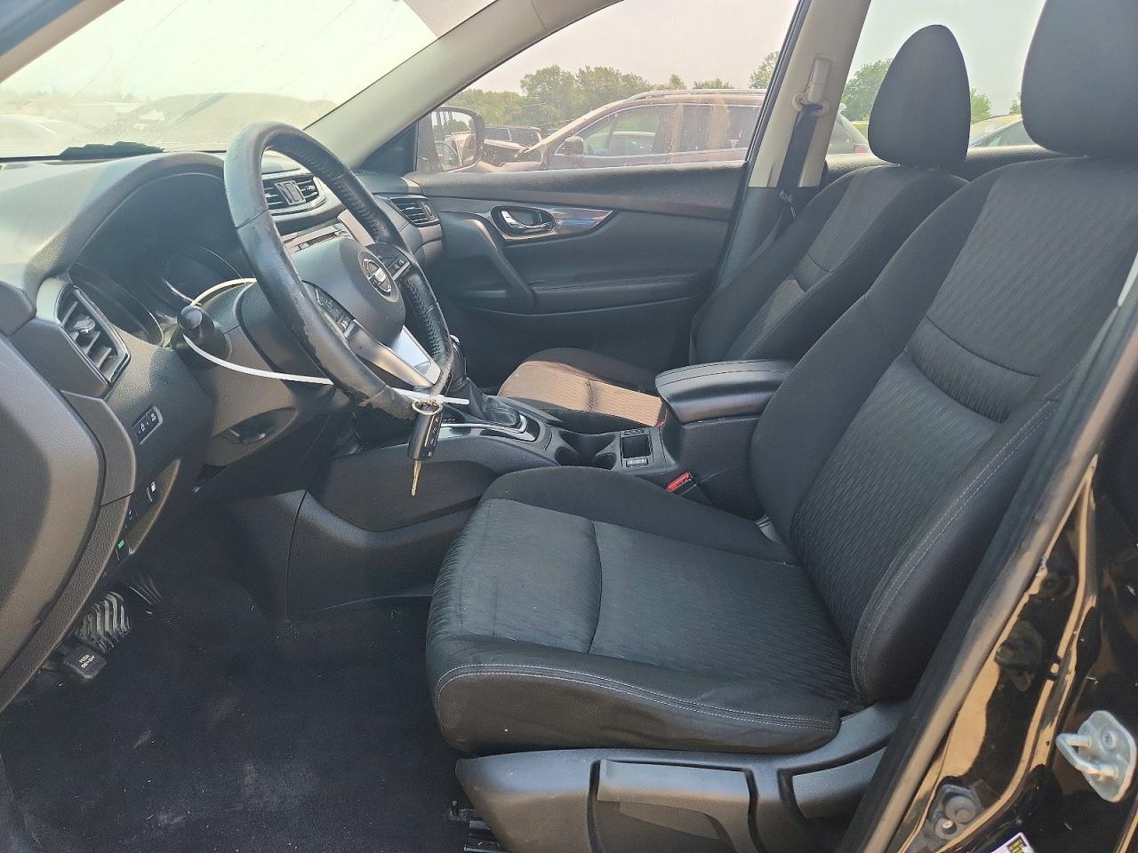2020 Nissan Rogue S - Image 7