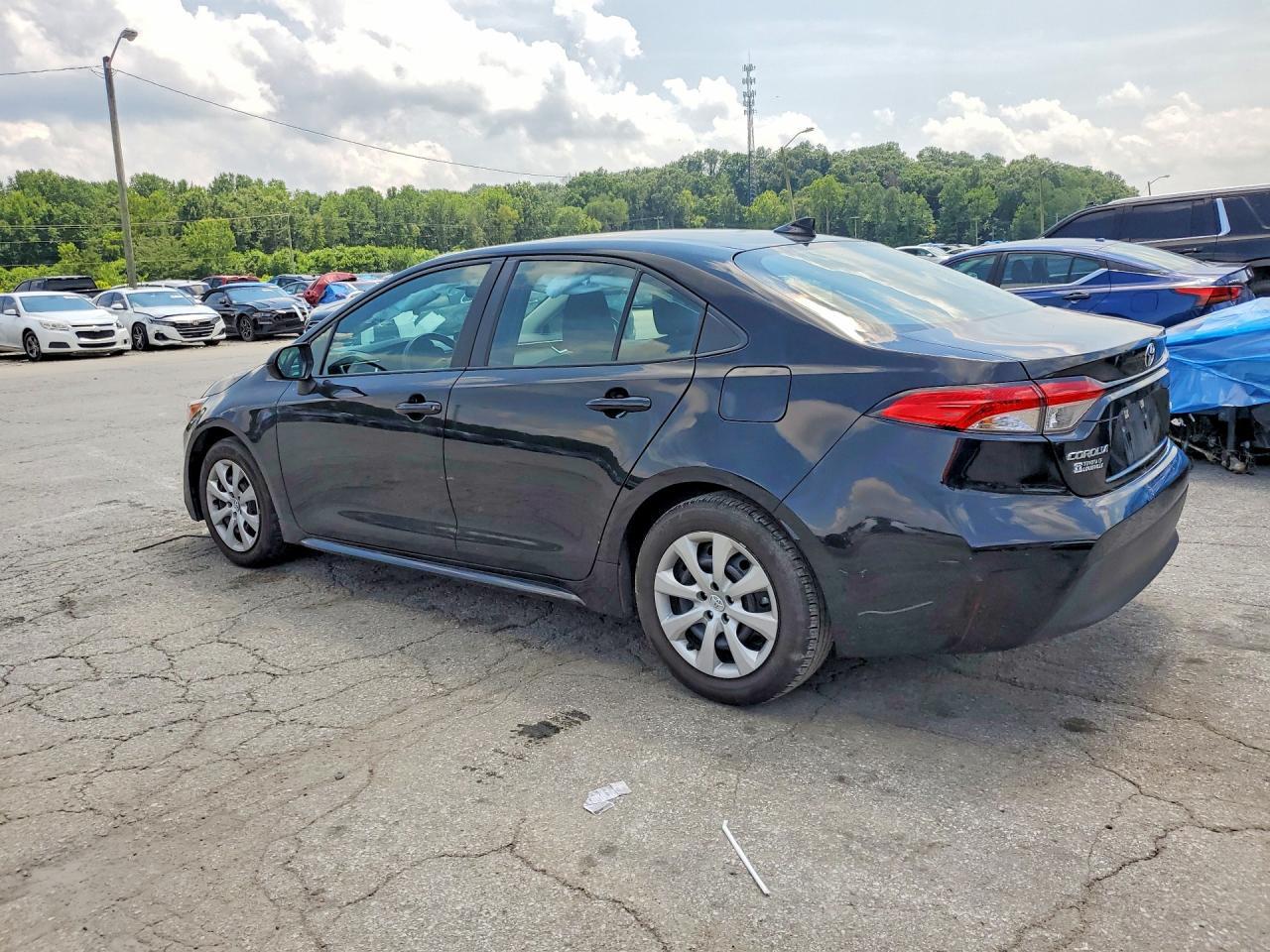 2024 Toyota Corolla Le - Image 2