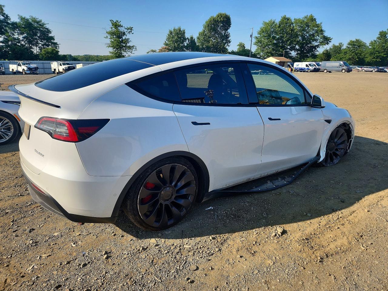 2022 Tesla Model Y - Фото 3