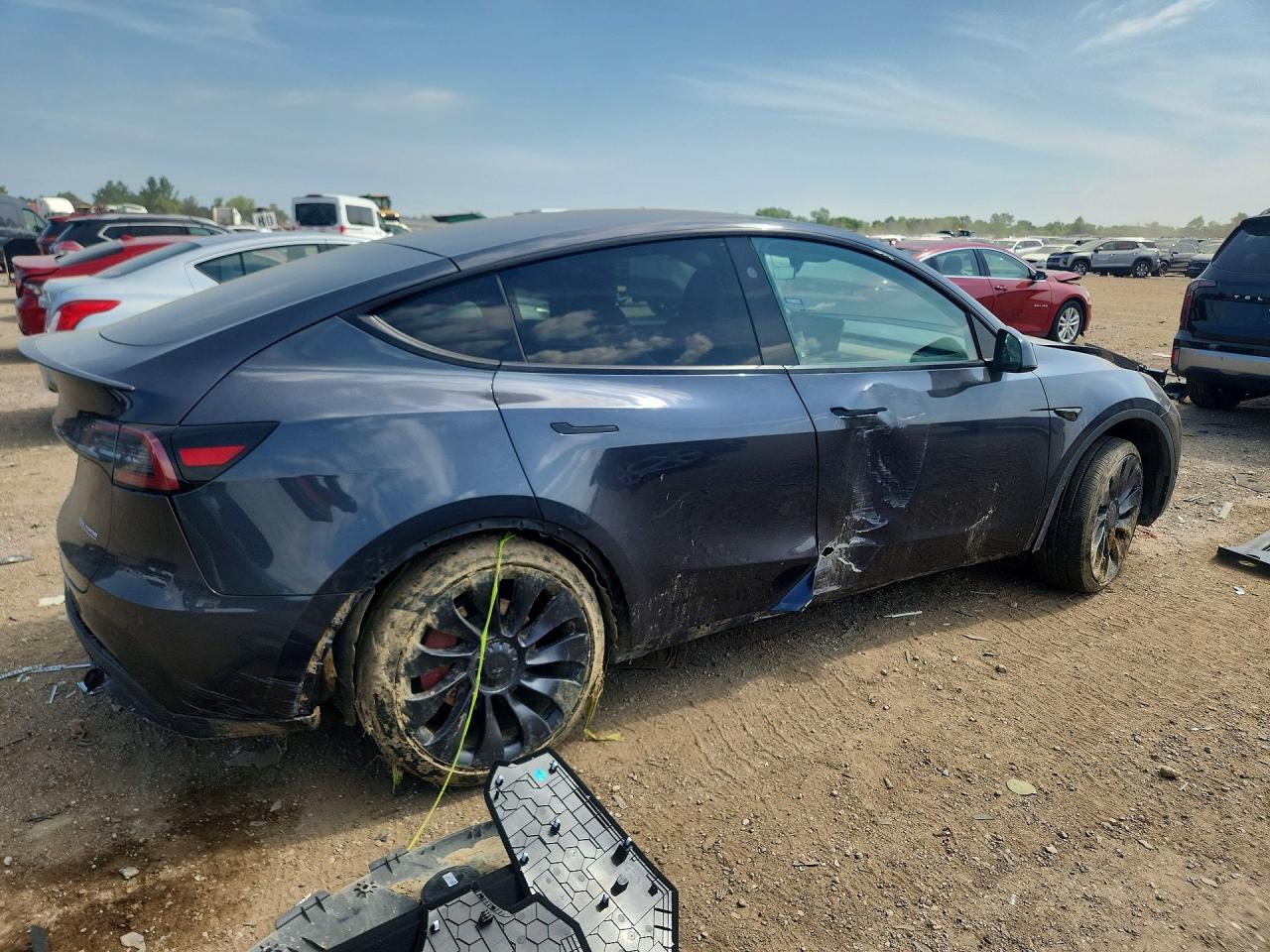 2024 Tesla Model Y - Image 3
