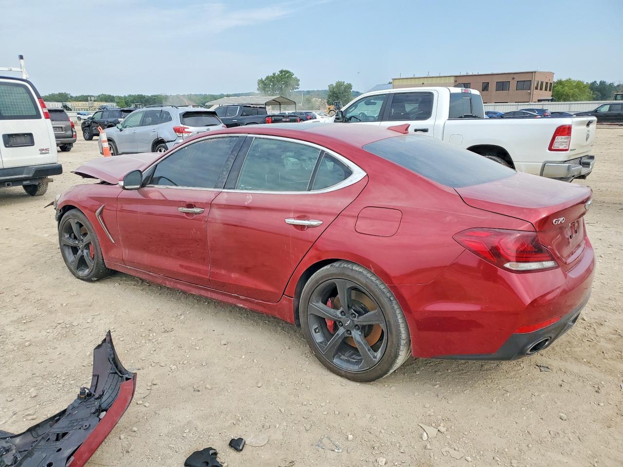 2019 Genesis G70 3.3T Dynamic Edition - Фото 2