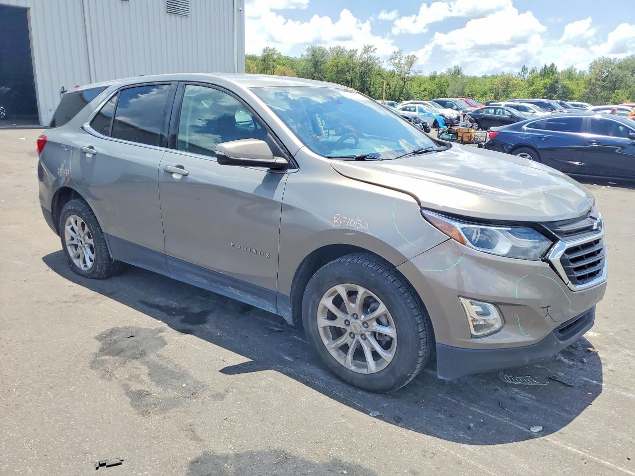 2018 Chevrolet Equinox Lt - Image 4