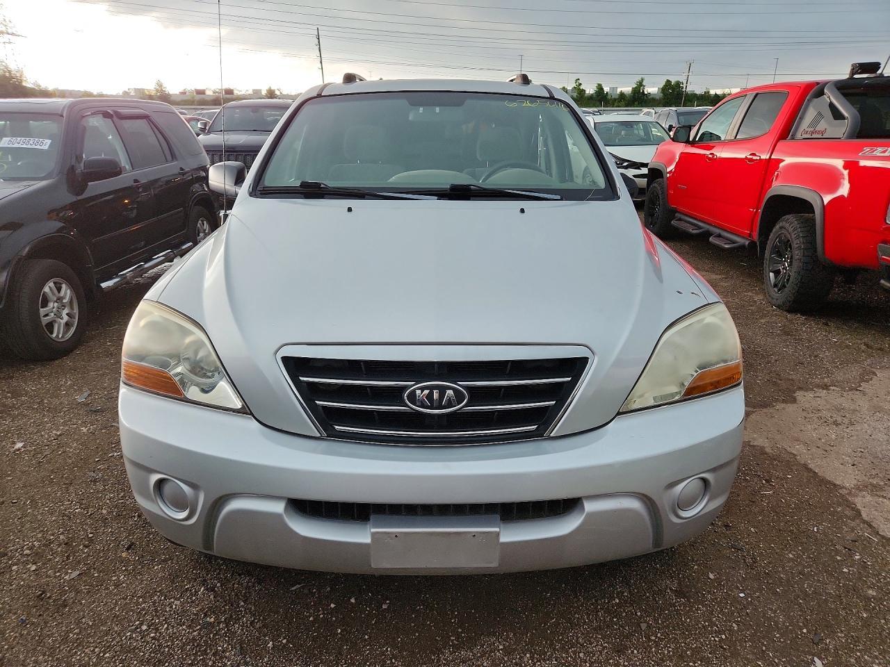 2008 Kia Sorento Base - Фото 5