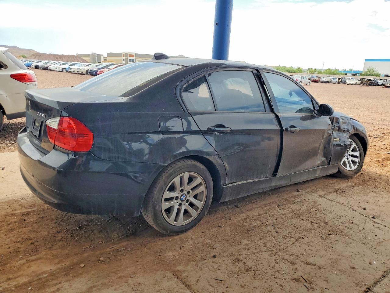 2006 BMW 325 I - Фото 3