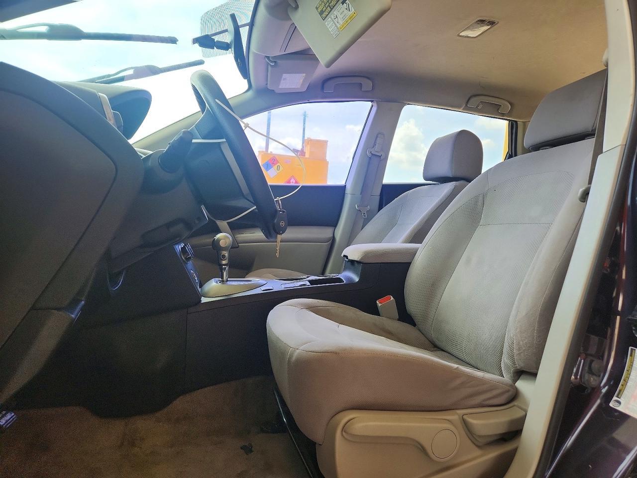 2013 Nissan Rogue S - Image 7