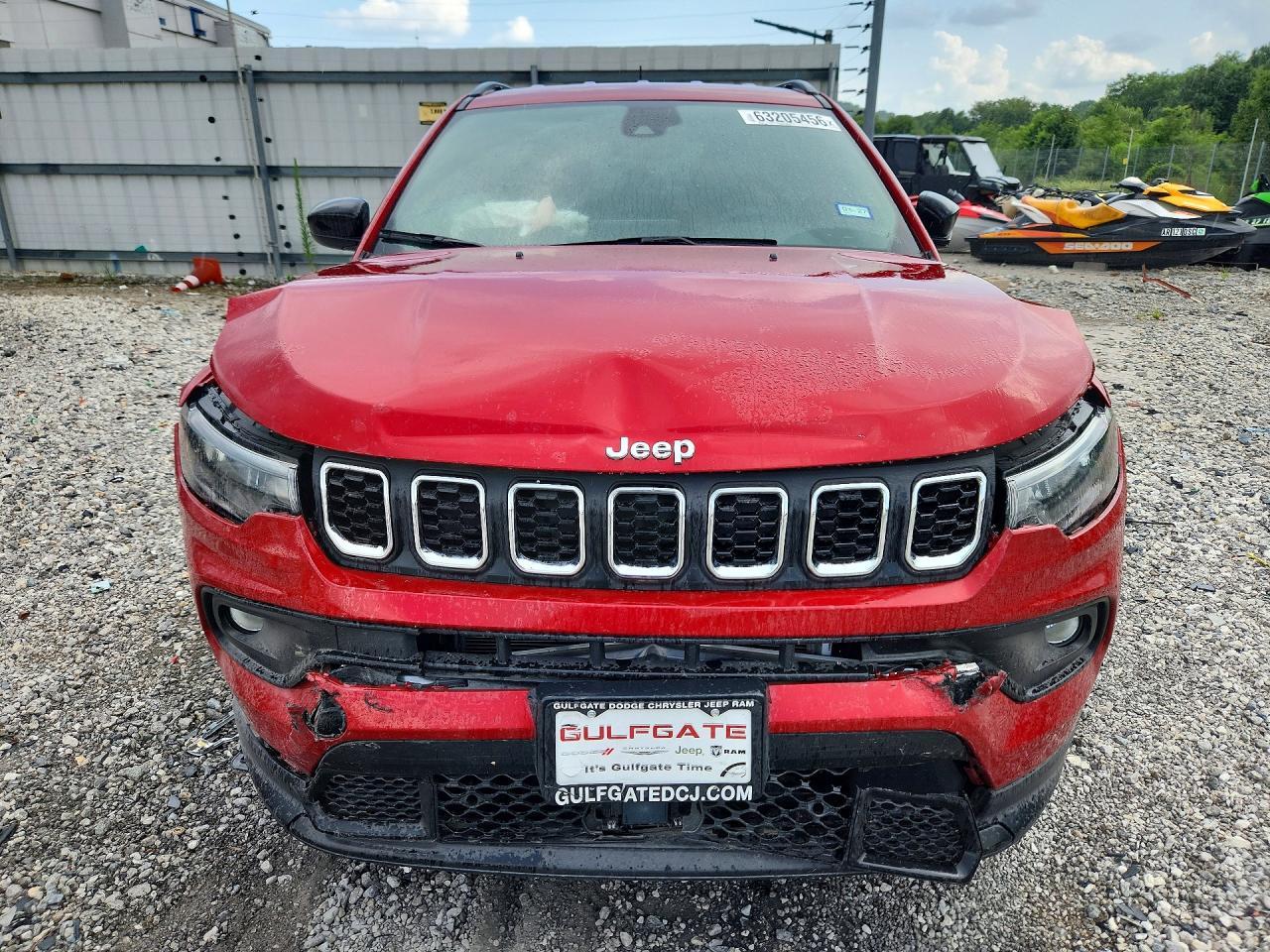 2025 Jeep Compass Latitude - Фото 5