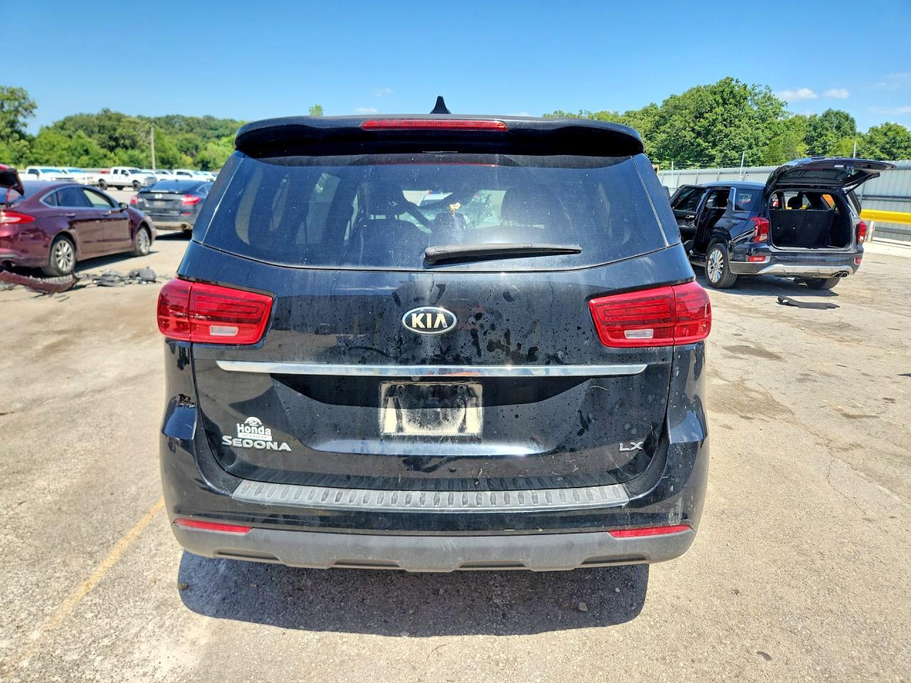 2019 Kia Sedona Lx - Image 6