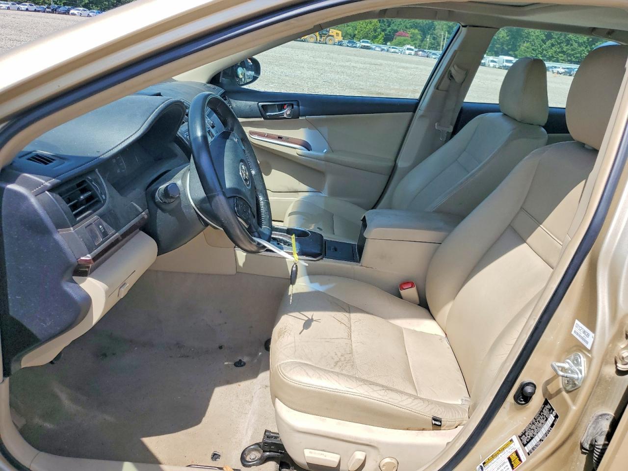 2012 Toyota Camry Xle - Image 7