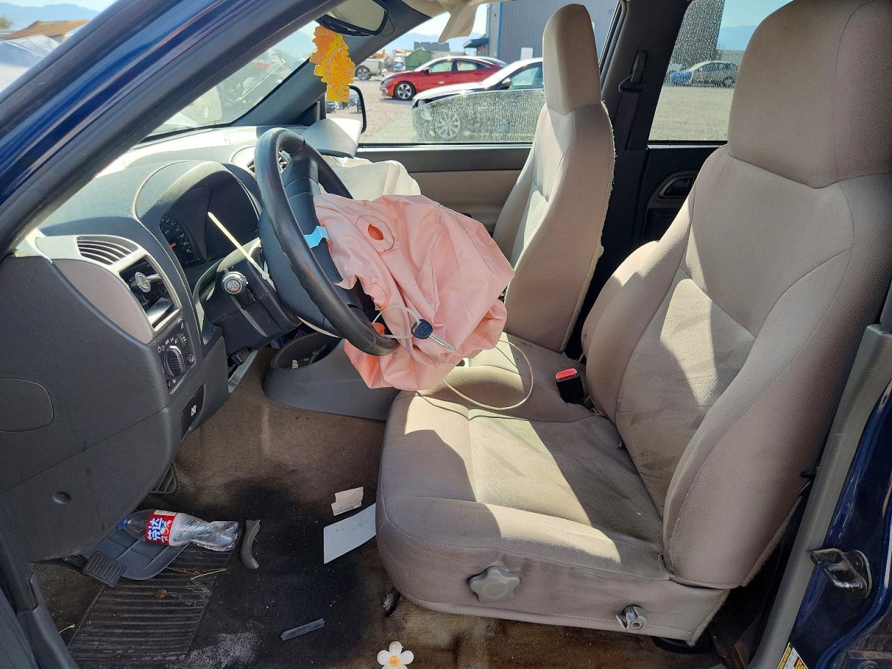 2004 Chevrolet Colorado - Фото 7
