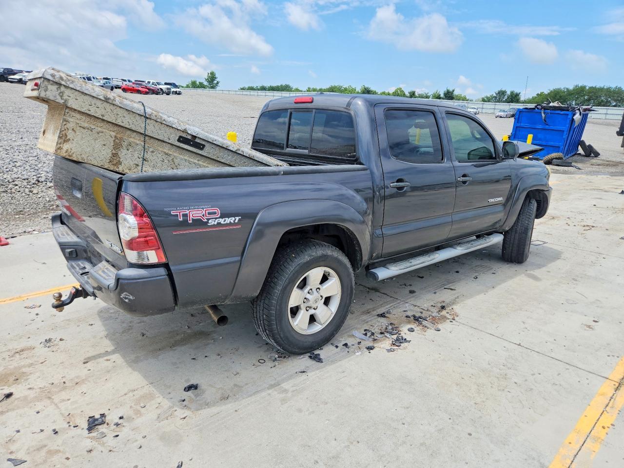 2009 Toyota Tacoma Double Cab - Image 3
