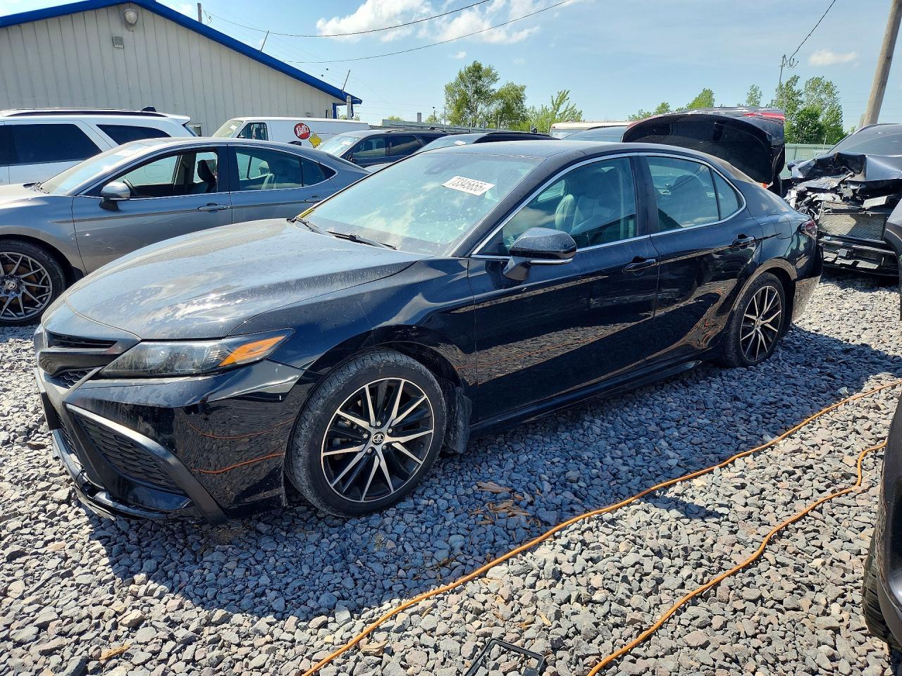 2023 Toyota Camry Hybrid Se