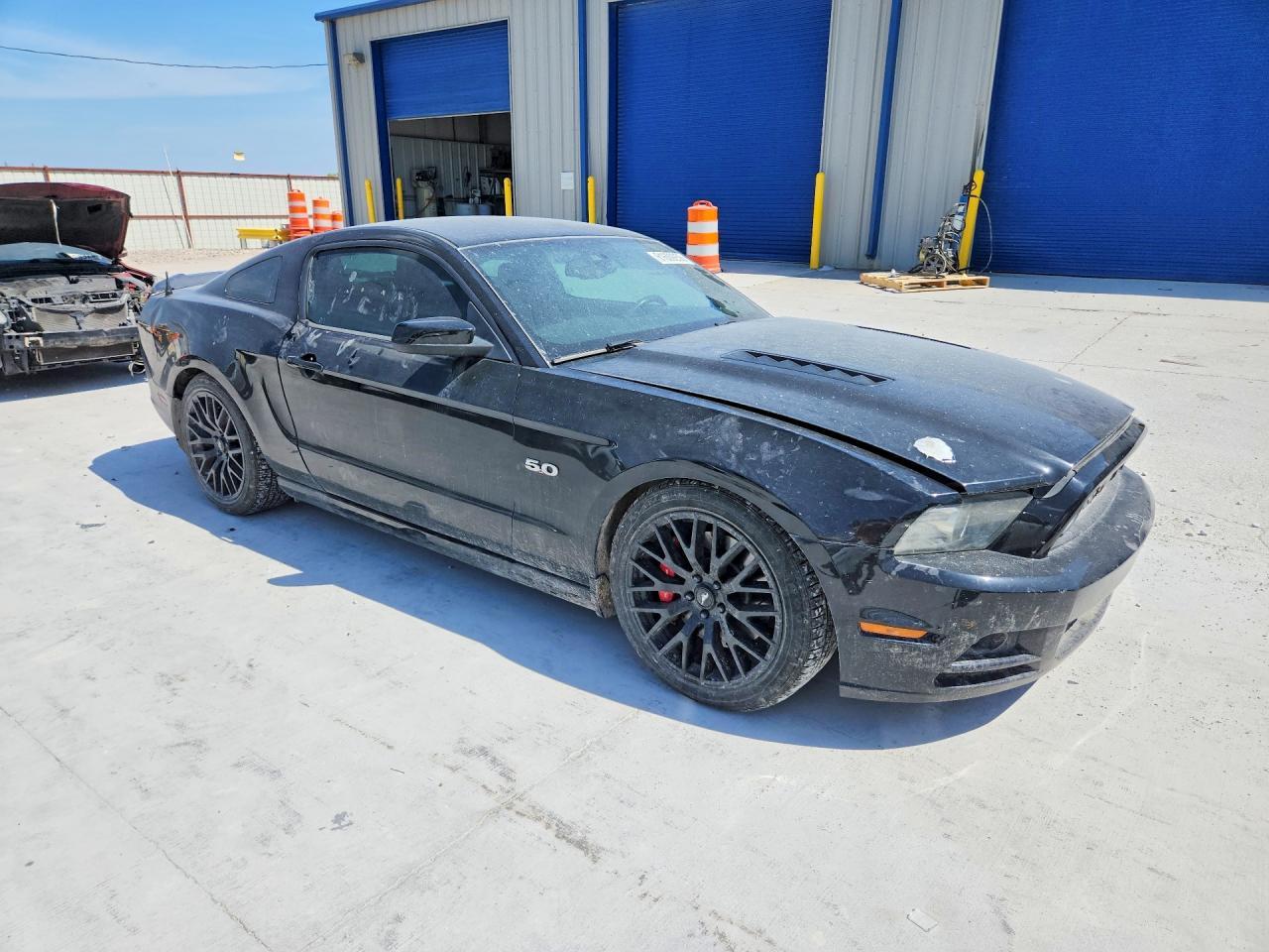 2013 Ford Mustang Gt - Фото 4