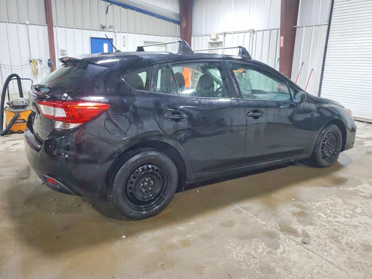 2018 Subaru Impreza - Фото 3