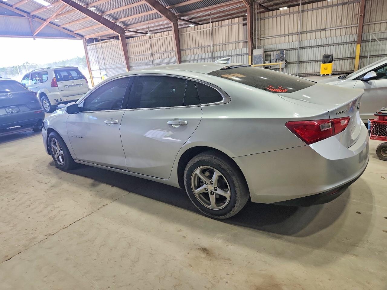 2018 Chevrolet Malibu Ls - Image 2