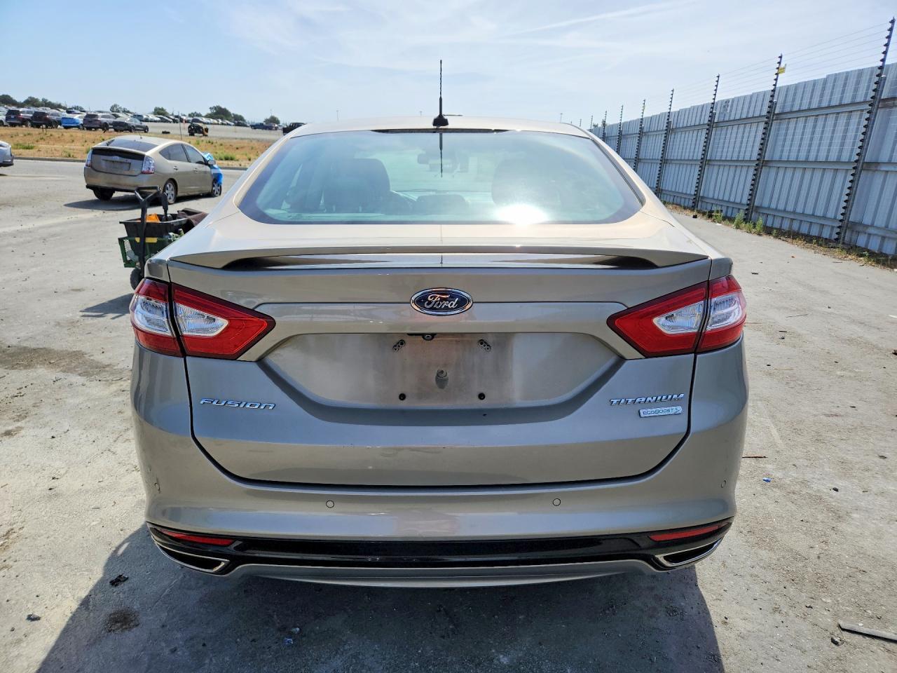 2015 Ford Fusion Titanium - Image 6