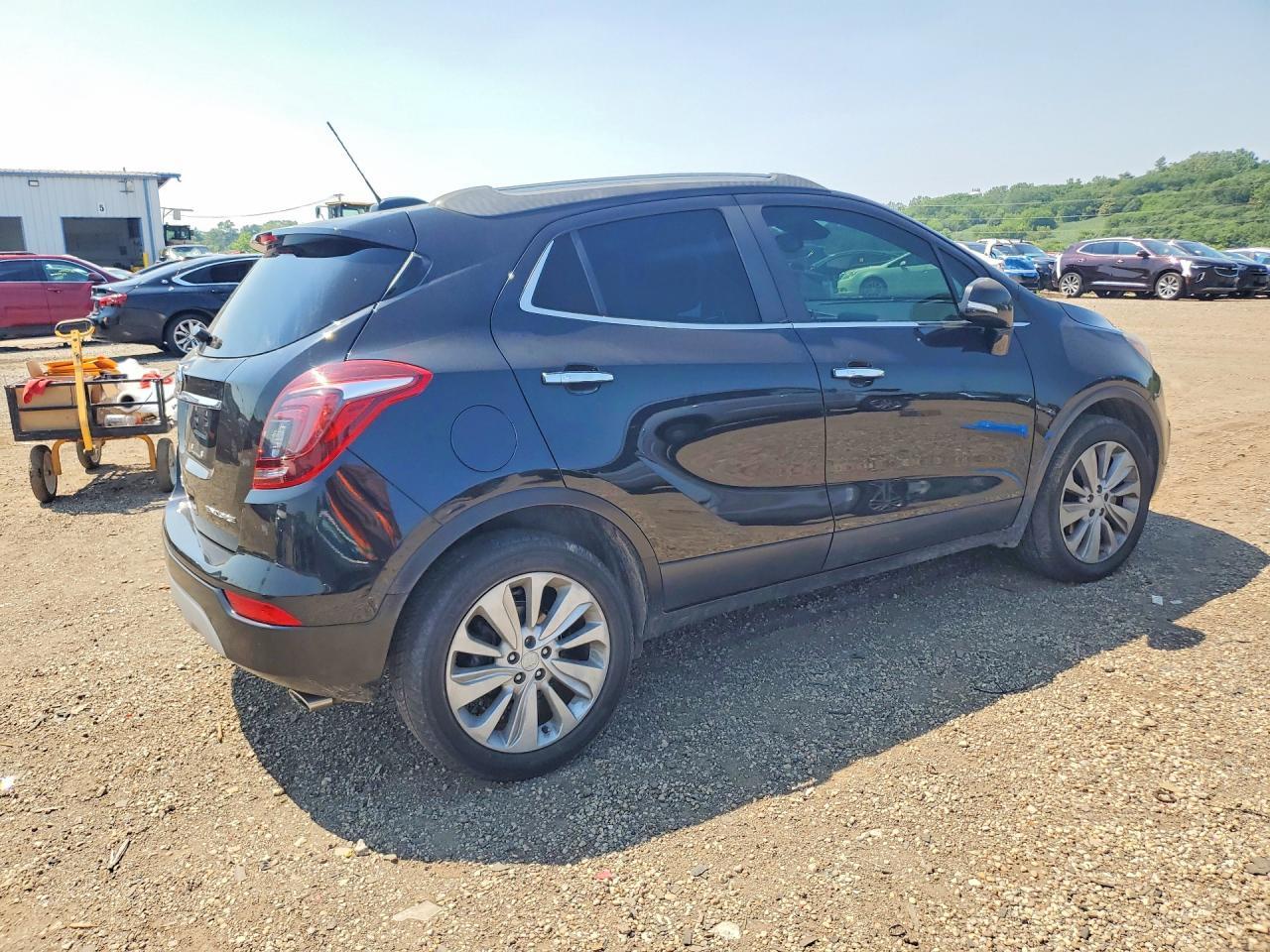 2017 Buick Encore Preferred - Image 3