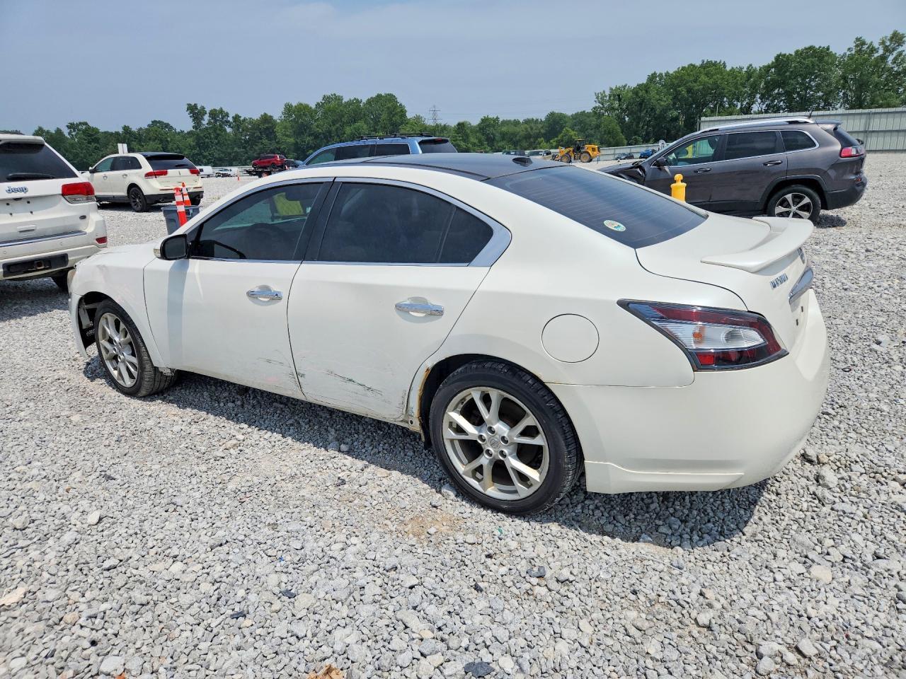 2012 Nissan Maxima 3.5 S - Фото 2