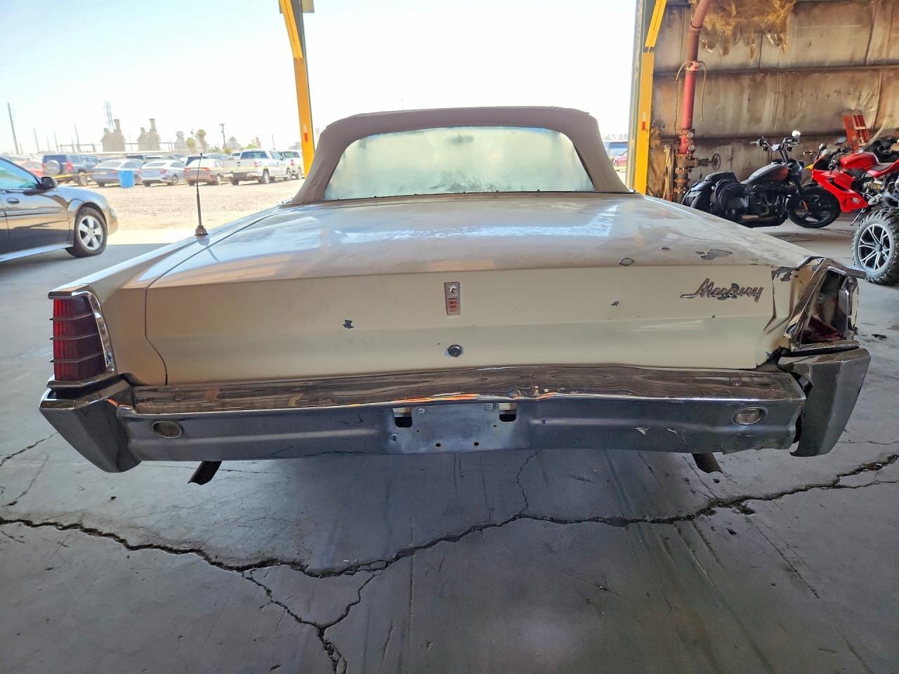 1966 Mercury Monterey - Фото 6