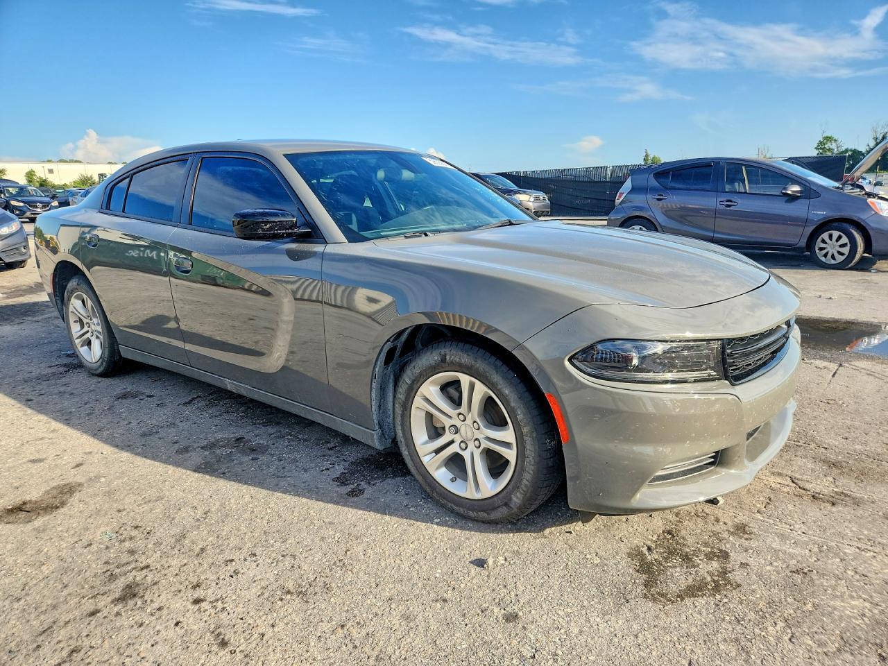 2023 Dodge Charger Sxt - Image 4