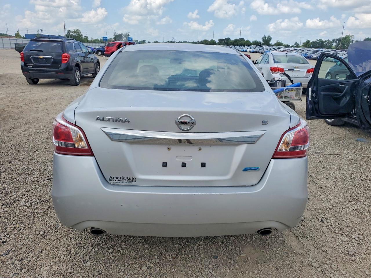 2013 Nissan Altima 2.5/S/Sv/Sl - Фото 6