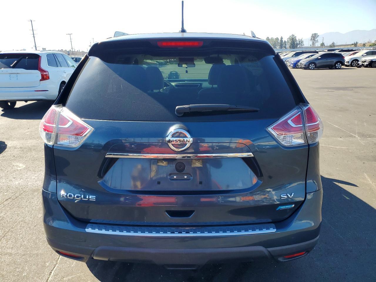 2014 Nissan Rogue Sv - Image 6